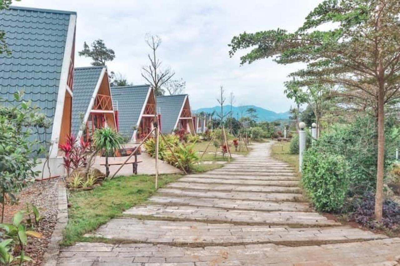 Furano Garden Home Hoa Binh - Venuestay Экстерьер фото